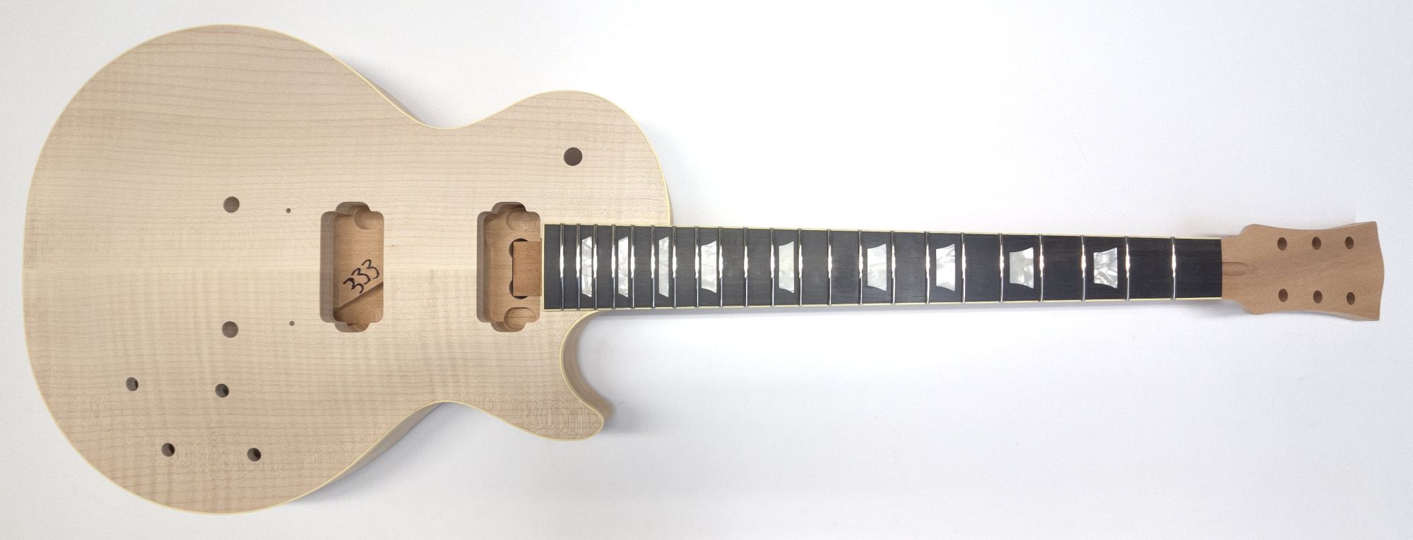 59 Carved Top - 4A Flame Maple & Binding - Ebony
